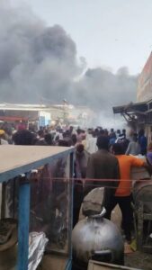 فاجعة حريق سوق الطواحين.. انفجارات غاز وخسائر بالمليارات