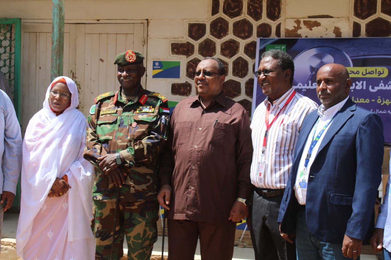 المدينة الصامدة .. سوداني تروي الأبيض وتداويها